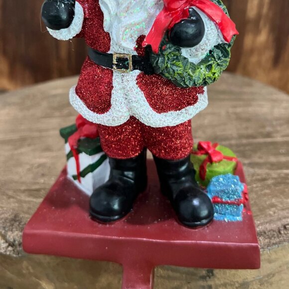 Resin Santa Claus Stocking Holder Christmas Mantel Decoration Holiday Gift - Picture 3 of 3